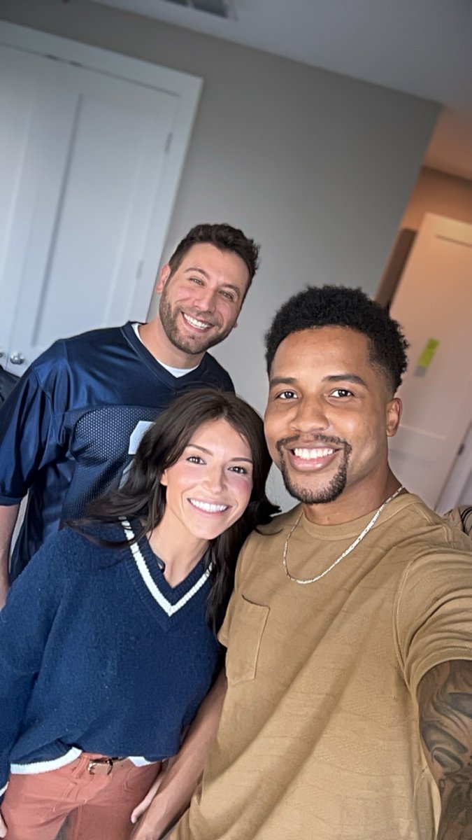TexasEntourage's tweet photo. Entourage's talent Cedric, on the set filming for a furniture store!  Way to go Cedric!! So proud of you! https://t.co/WCvLGGO4Ed