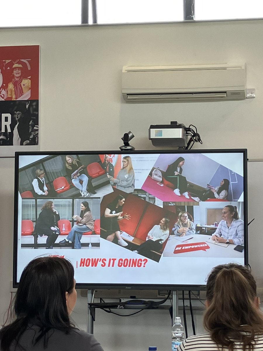 Louise Edwards tweet media