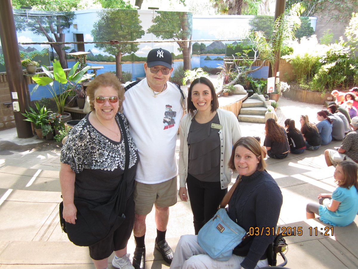 ATOU1234's tweet photo. During the Spring 2015, KP, Jill &amp; Dwight explored exhibits &amp; met incredible animals at the Zoo. One unforgettable moment was their encounter with Chieftu, the Giraffe. Chieftu took a special liking to KP, giving her hand a memorable lick! KP fondly recalls this unique experience https://t.co/N0m5tt4zIF