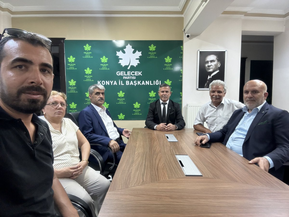 İlçe başkanımız Sayın Tuncer Yıldırım Başkanlığında, başkanlık kurulu toplantımızı gerçekleştirdik.