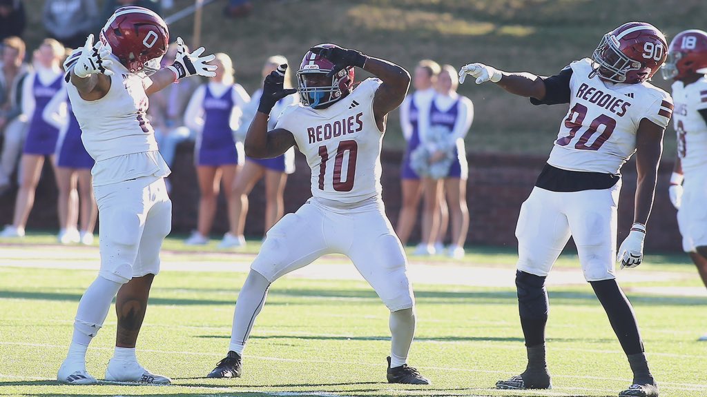 Blessed to receive an offer to <a href="/ReddiesFB/">Henderson State Football</a>! <a href="/Coachwillwagner/">Will Wagner</a> <a href="/CHSSpartanFB/">CHS Spartan Football</a> <a href="/ericstephens24/">Eric Stephens Jr.</a>