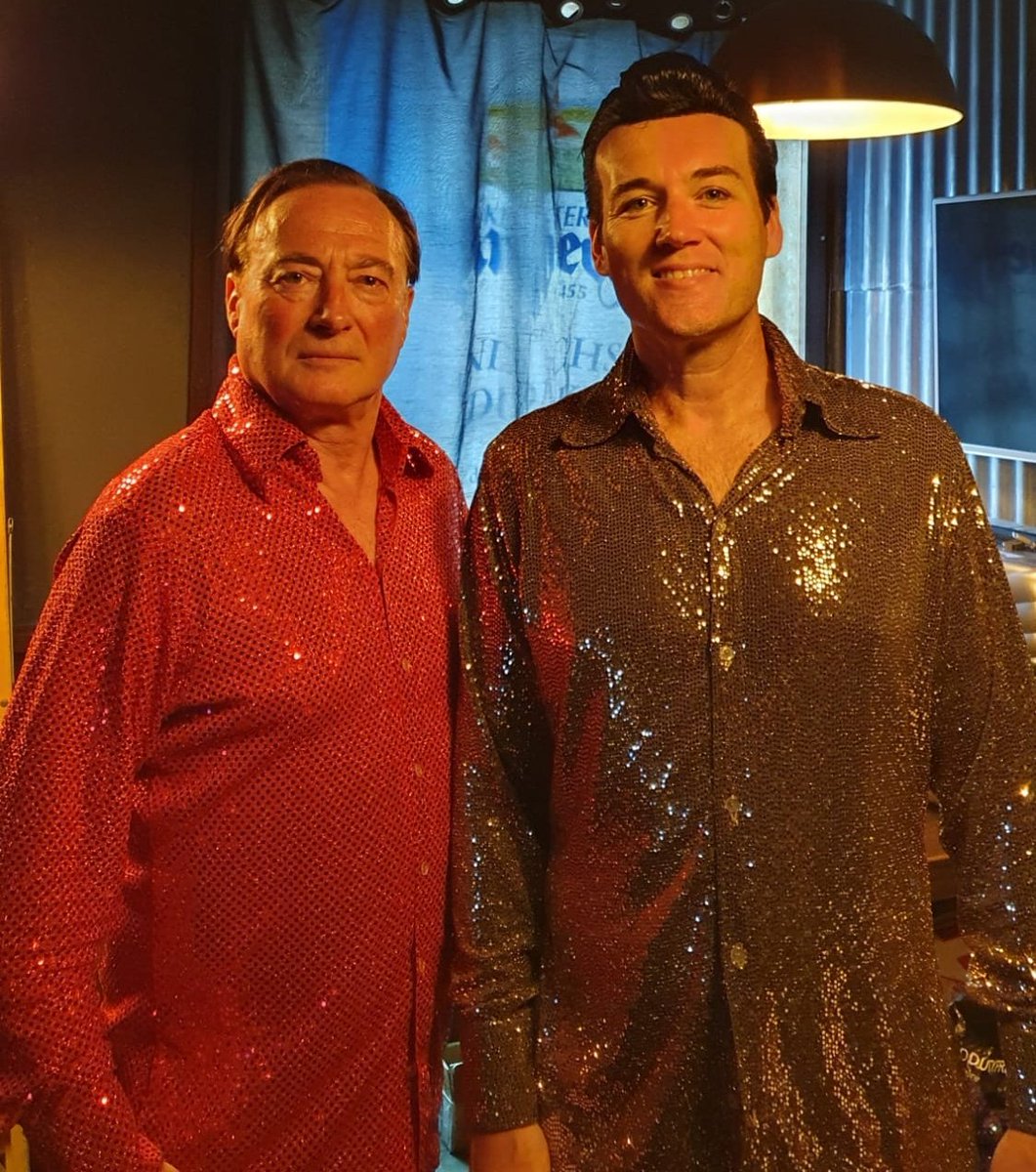 Show two completed, and it was another fantastic audience 👏

Thank you #Edinburgh!!

tickets.edfringe.com/whats-on/cash-…

#cashanddiamondtribute 
#neildiamond 
#johnnycash
#edfringe 
#edinburghfestival