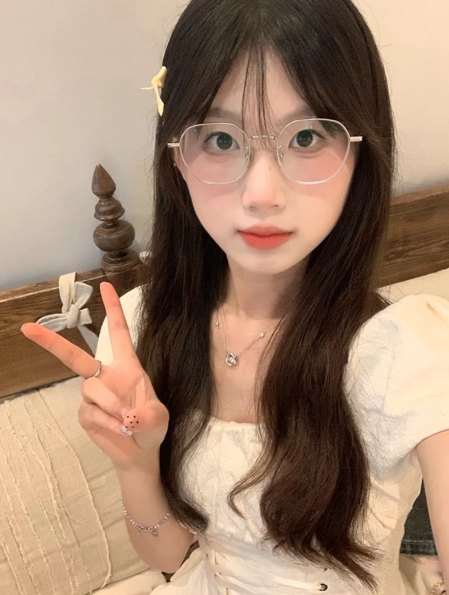 想被爱爱了 是男生的爱 不是做爱
#杭州小情人 #女大学生