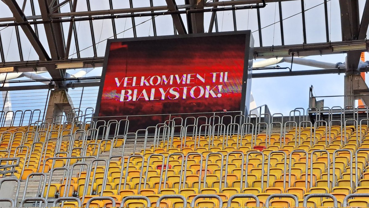 jerzykulakowski's tweet image. Białystok jak zwykle gościnny, tym razem czekamy na Norwegów. 3 runda eliminacji @ChampionsLeague, środa 20.45 @Jagiellonia1920 kontra @Glimt oczywiście w @radiobialystok 😊