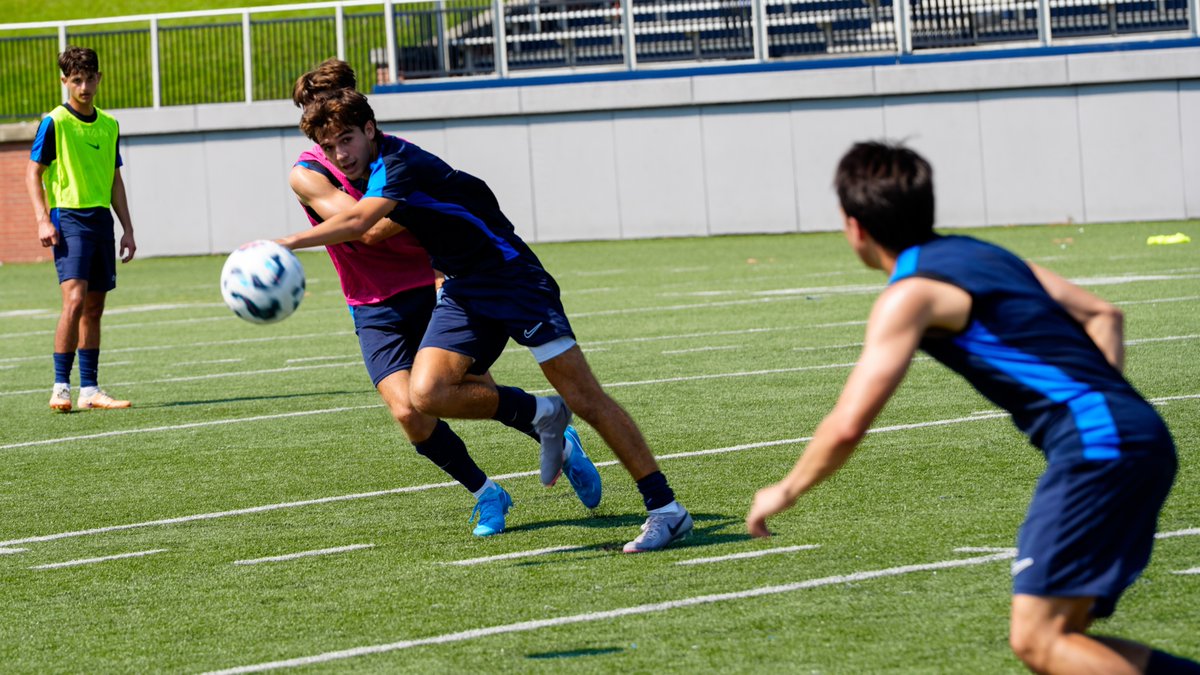 Day 1️⃣ 
Dawgs on the pitch

#ButlerWay