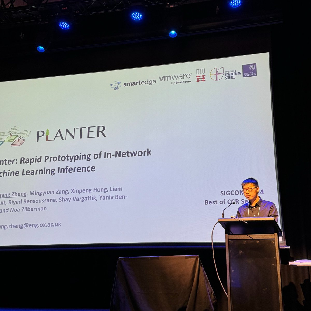 Earlier today, <a href="/ChanggangZ/">Changgang Zheng</a> presented our work Planter at <a href="/ACMSIGCOMM/">ACM SIGCOMM</a> 2024 Best of CCR

<a href="/oxengsci/">Engineering Science, Oxford</a> <a href="/JesusOxford/">Jesus College Oxford</a> <a href="/SmartEdge_EU/">SmartEdge (@smartedge@w3c.social)</a>  🧵 1/5