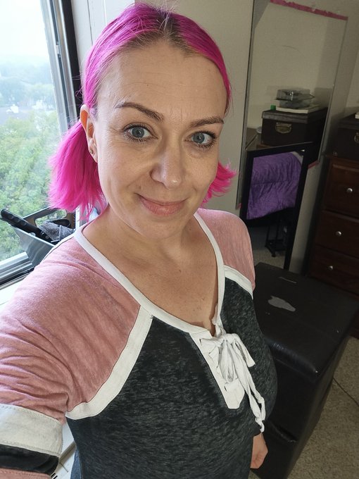 Off to spend the day with my kiddo today - but don't be afraid to make my day brighter by sending some<a href="/tag/tgif"class="tags"><span>#tgif</span></a>