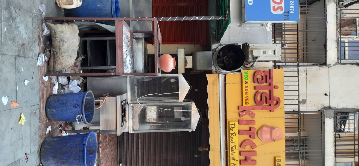 <a href="/Sacchainoida/">Sacchai The Truth</a> In residential premises of plot 8,Golf City, Sector 75,Noida, illegal food shops &amp;market are running below residential flats. Huge smoke,pollution, fire🔥are created by food shops. Plz take action on illegal shops@PMOIndia <a href="/myogiadityanath/">Yogi Adityanath</a> <a href="/CeoNoida/">CEO, NOIDA Authority</a> <a href="/CPCB_OFFICIAL/">Central Pollution Control Board</a>