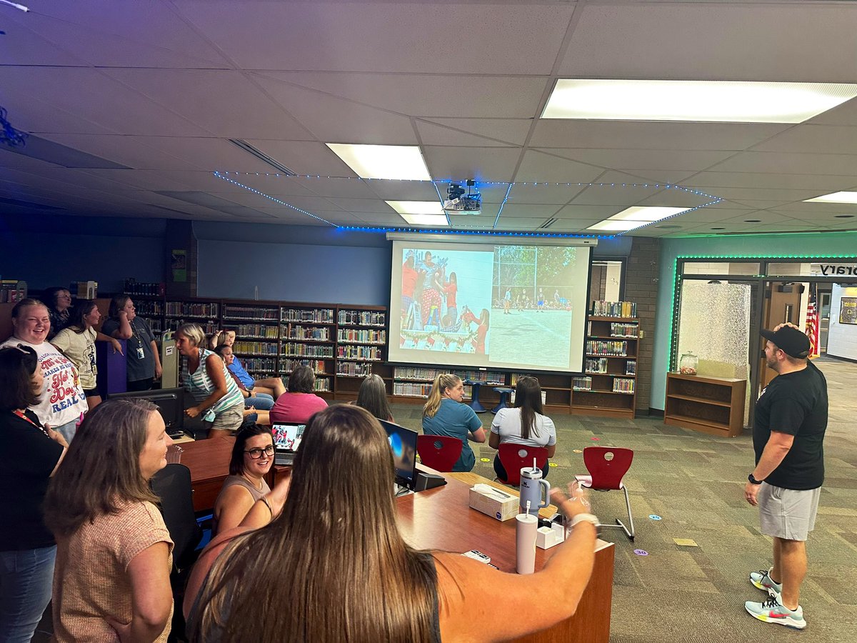 Alyssa Hart tweet media