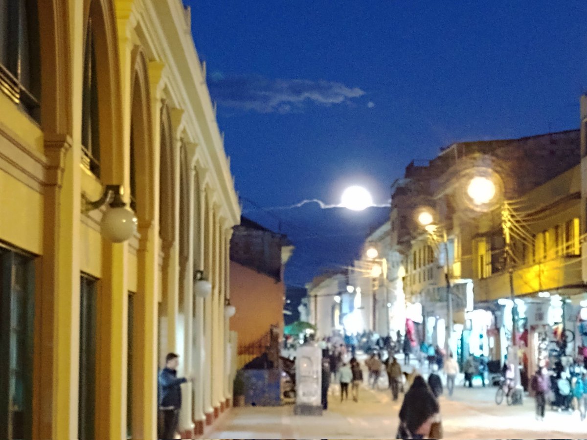 JulioRLopez8's tweet photo. #Tunja 485 años https://t.co/4bnrIb2qmL