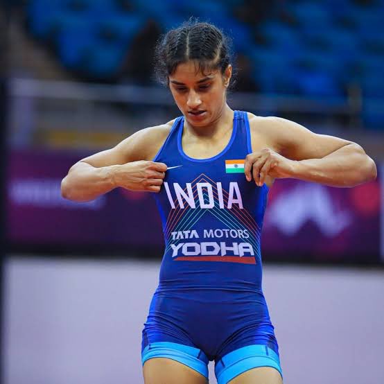 FantasyLosCover's tweet photo. Awesome @Phogat_Vinesh Entire India Is Proud Of You 🇮🇳
जाट इतिहास रचने के लिए ही पैदा हुए हैं !

ऐसी बेटियों पर हमेशा गर्व महसूस करेंगे 
#जाट #चौधर #Jaat 💪🏻

50Kg. कुश्ती 🤼 में मचाया धमाल https://t.co/PJyS4of4U0