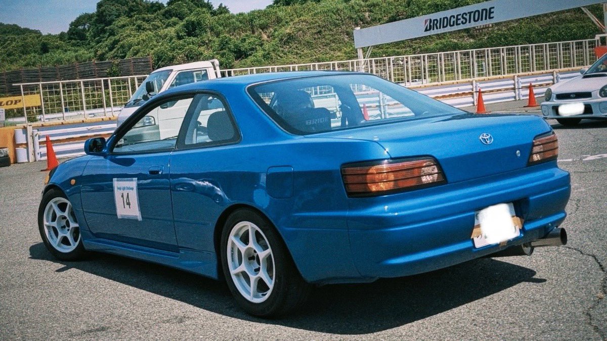 先日、スポーツ走行をしに、サーキットへ行きました。