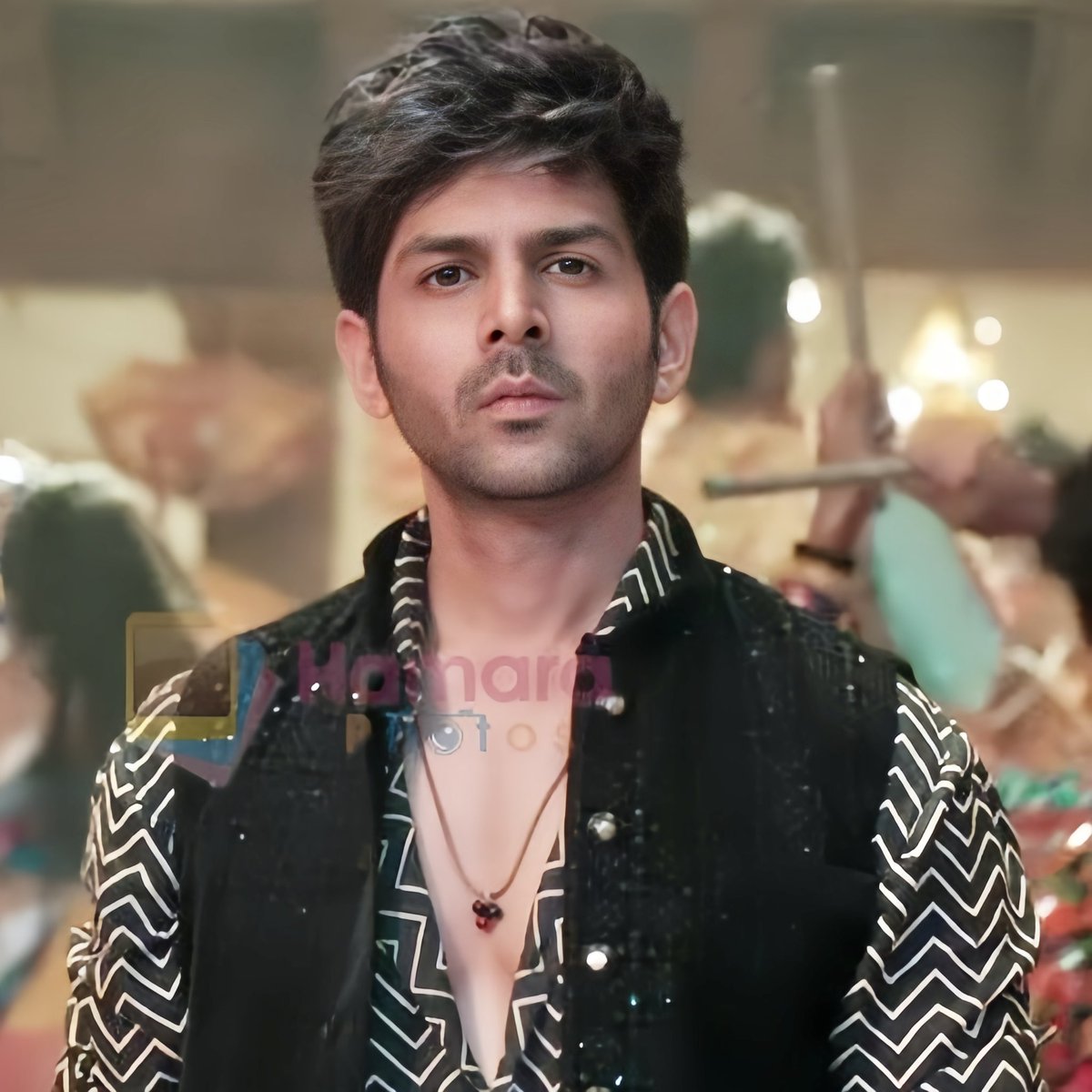 babyandyYFL's tweet photo. #SoorajBarjatya confirms Kartik as the next PREM of #RajshriFilms : 

“mey ye keh sakta hu ki Prem ki vapse hone ki kam shuru ho chuka hai aur Hindi cinema ko naya Prem bhi jald hi dikhne wala hai. Pehle hum #KartikAaryan wale film bana rahe hai.” https://t.co/wJ4TbsZBdd