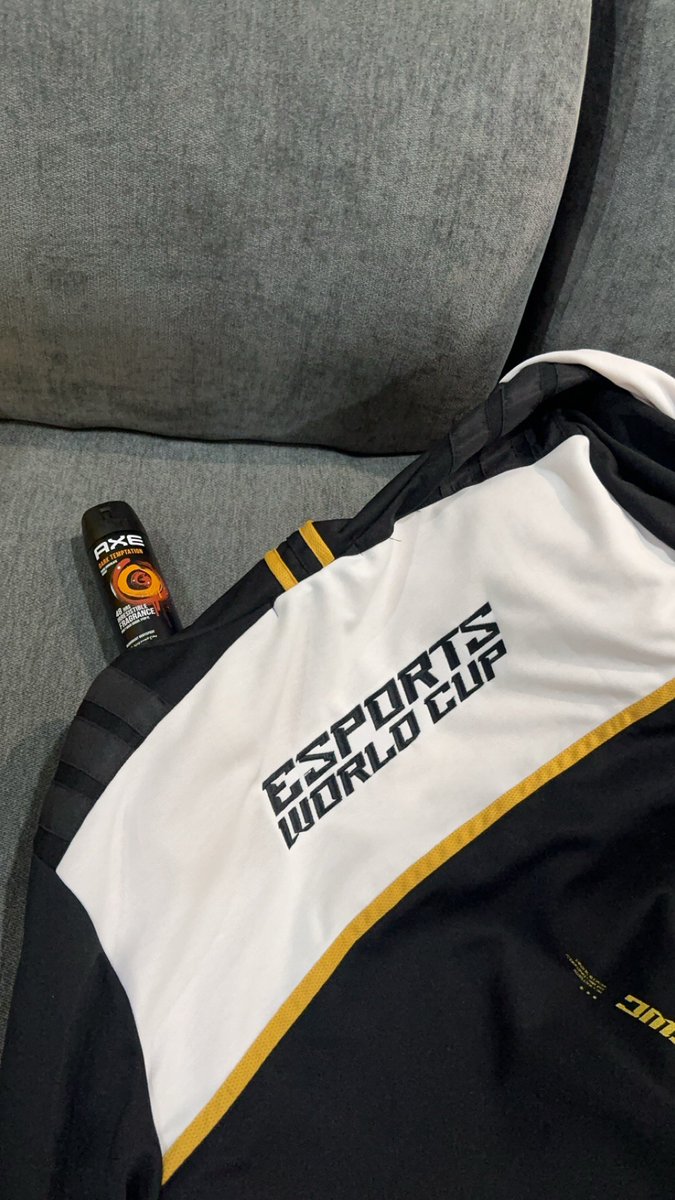 Nayw1s's tweet image. الووووو 🔴🔴

بطولتين متاحه للجميع بعدها شوماتش بين افضل واقوى اثنين 💰🏆

الان بث برعاية @AxeArabia 🫡

Twitch.tv/naywis

#TheAXEeffect
#PowerUP
#AXEON
 
#عطر_يدوم_طوال_اليوم 
#رائحة_منعشة
#باور_أب