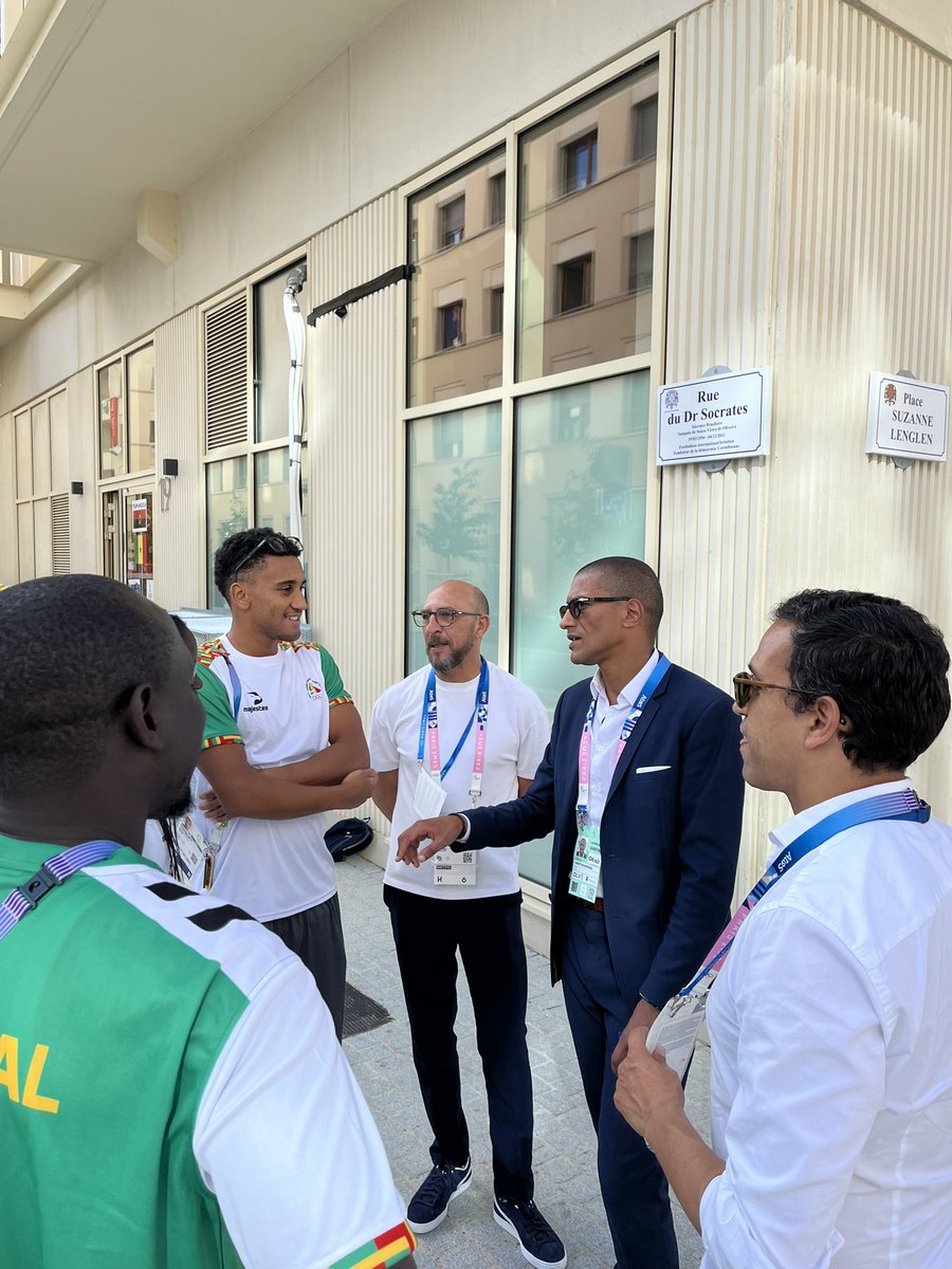 adel_ziane's tweet photo. Avec @karim_bouamrane et @LamineAmimer visite du Village Olympique cette après-midi à la rencontre des délégations brésilienne et française. 

Un moment magique pour découvrir la vie quotidienne des athlètes, des échanges forts avec les athlètes et leur encadrement ainsi que sur leur appréciation très positive du Village et de ses aménagements qui deviendront après les JOP un nouveau quartier de @villesaintouen 
@senateursPS 
@Paris2024 
@SOLIDEO_JOP