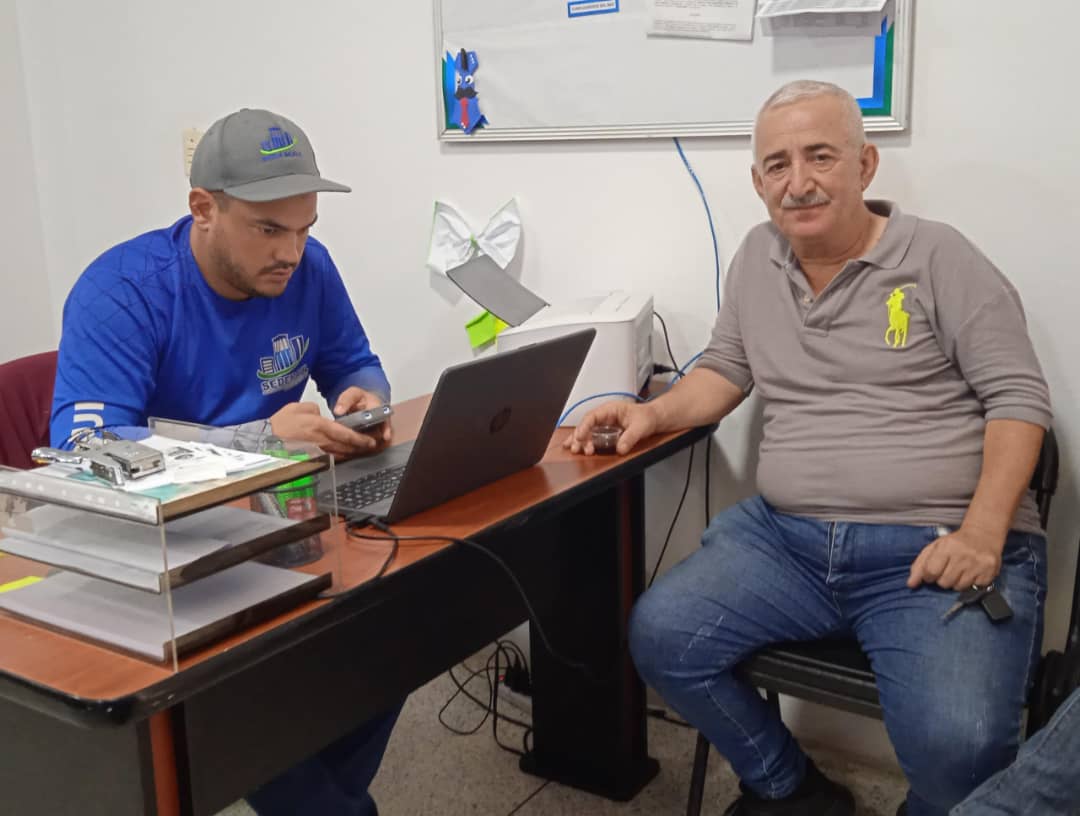 El pago del servicio de aseo urbano garantiza la operatividad y el funcionamiento de las unidades de recolección, en este sentido, nuestras oficinas de Atención al Cliente y taquillas de pago se encuentran activas. 
Seguimos trabajando por tu bienestar.
<a href="/alclagunillas/">Alcaldía de Lagunillas</a>