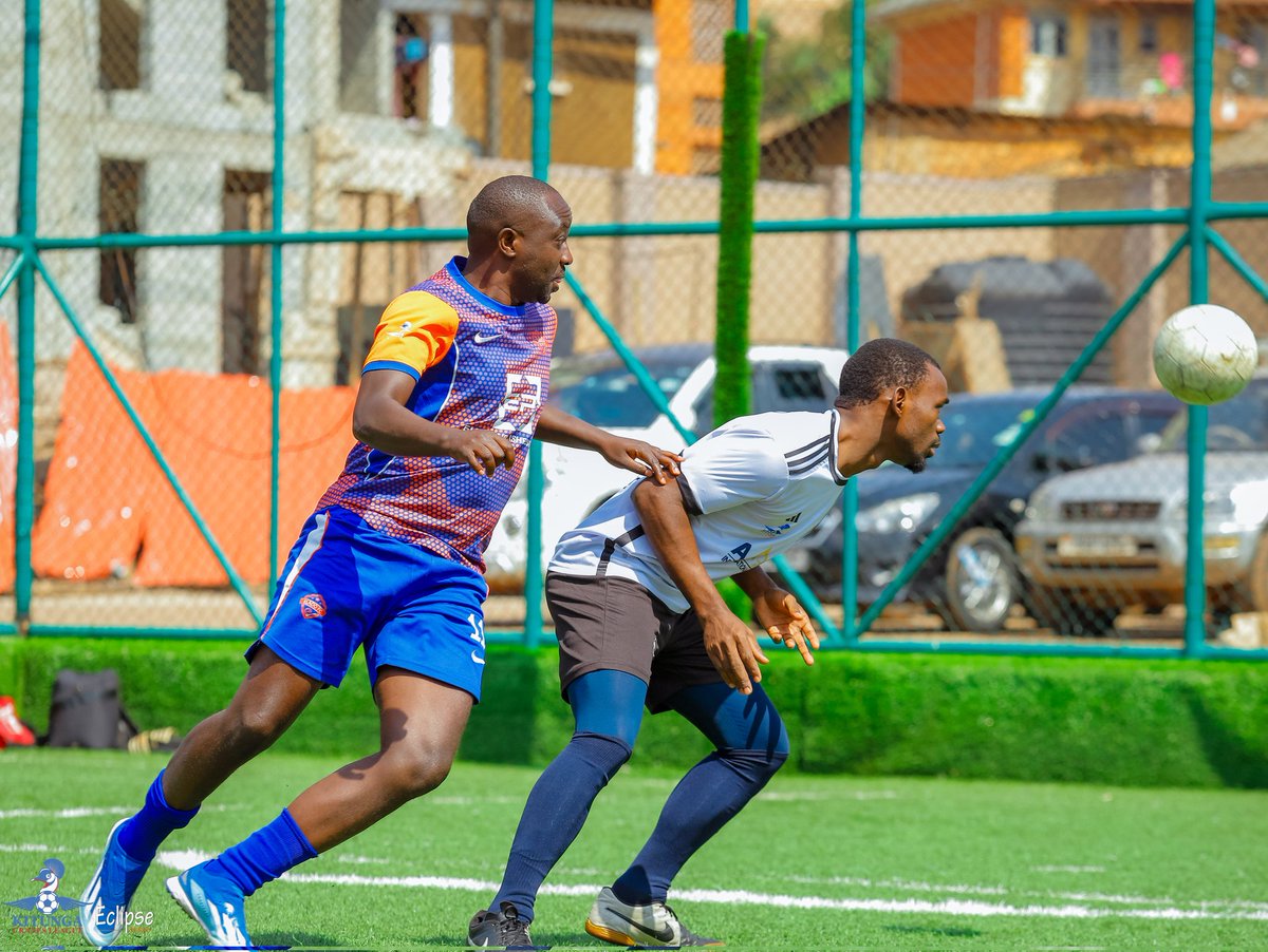 EladoFc's tweet image. Our only goal we had was assisted by OSBERT FIGO
@KitungaLeague GW15
#Season7
#ElitePublishersLtd
#TulumbeKaaziFinal