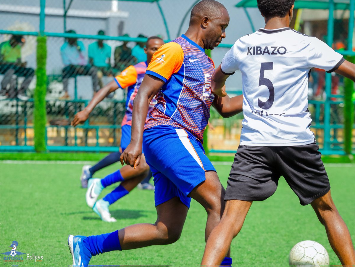 EladoFc's tweet image. Our only goal we had was assisted by OSBERT FIGO
@KitungaLeague GW15
#Season7
#ElitePublishersLtd
#TulumbeKaaziFinal