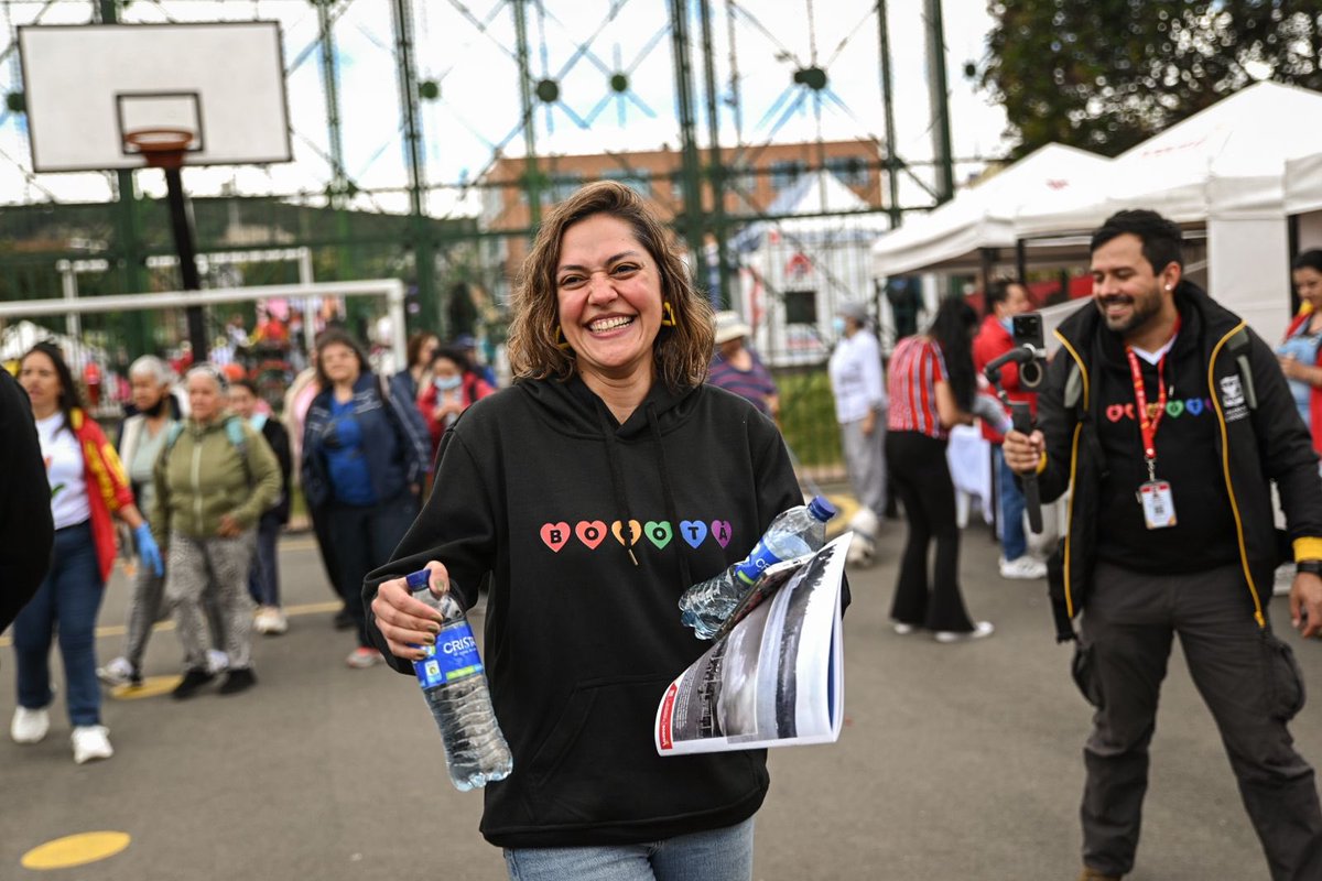 Yo le celebro el cumpleaños a Bogotá porque me abrió las puertas y hoy es mi casa.  #BogotaMiCiudadMiCasa