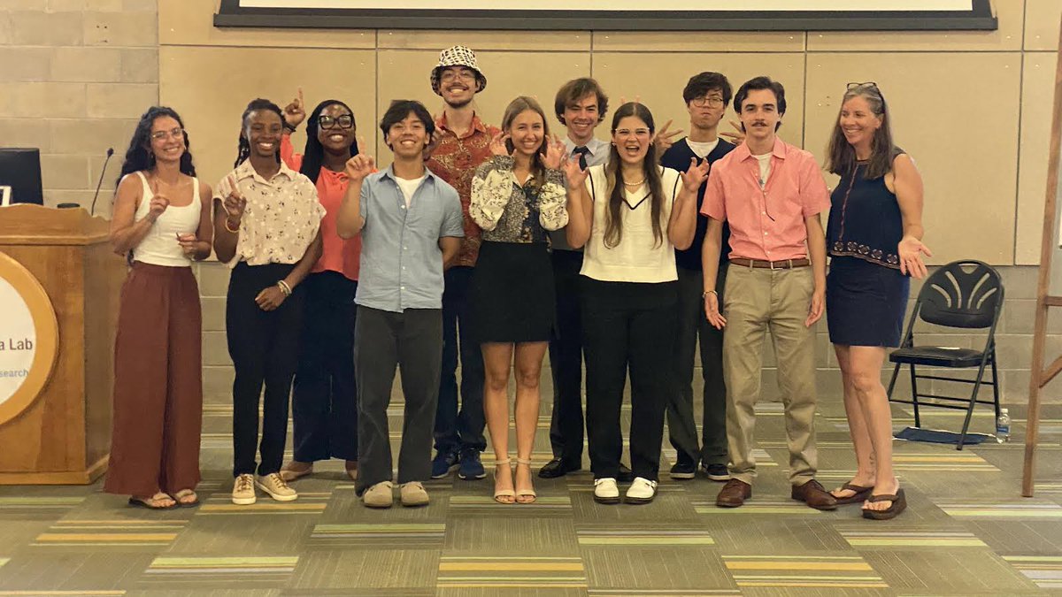 CarmichaelLab's tweet image. That’s a wrap on another awesome REU summer! The REU students presented their work in a symposium last week. Great job everyone!