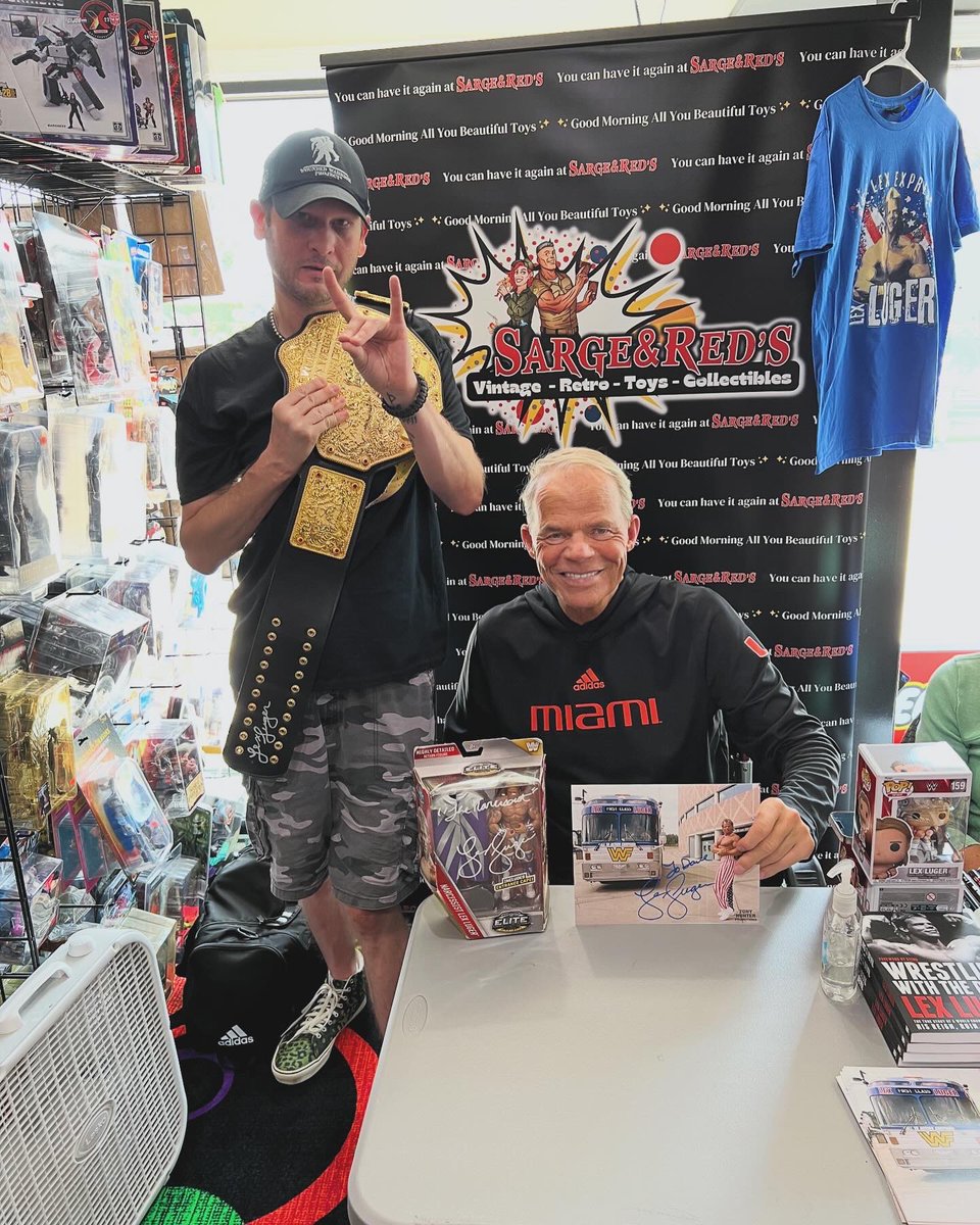ArmyDave3382's tweet photo. @GenuineLexLuger @Sargeandreds1 #LexExpress #TotalPackage https://t.co/6s5tsNShVY