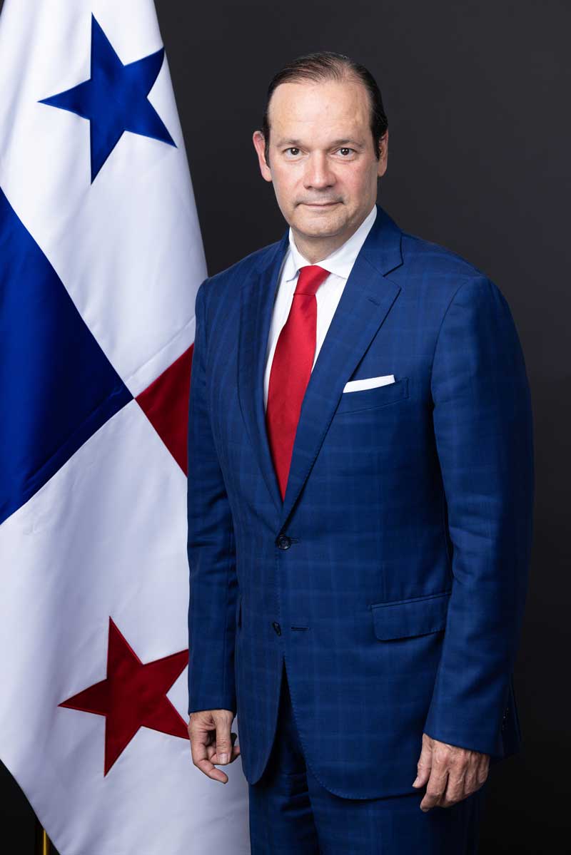 Bajo su liderazgo  presidente <a href="/JoseRaulMulino/">José Raúl Mulino</a>, Panamá cumplirá su histórico rol, esta vez convocando a los mandatarios comprometidos con la democracia en Venezuela 
 y la estabilidad en la región.
<a href="/javierachapma/">Javier Martínez-Acha Vásquez</a>
#NacionalesKW