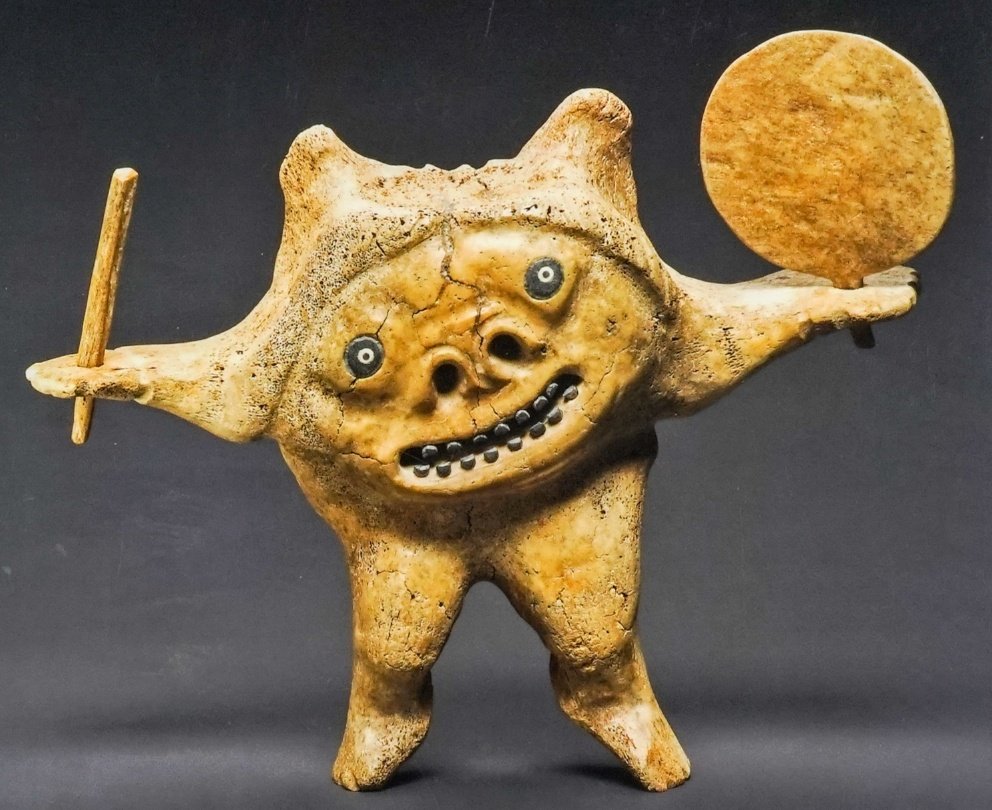 slopmerchant's tweet image. Inuit sculptures are so great