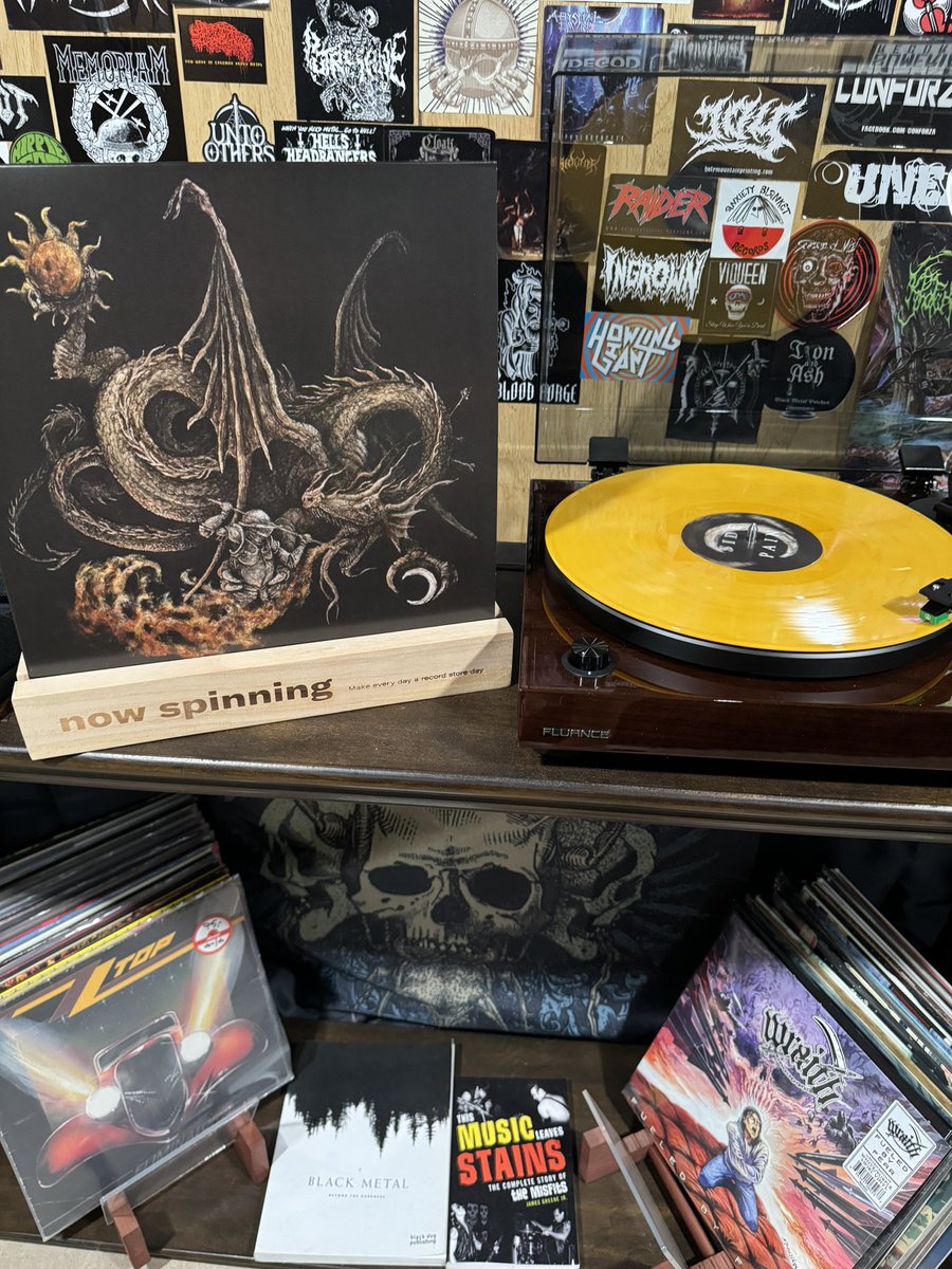 CoreyMirisola's tweet photo. Now spinning #Wormwitch
🤘🏻🔥🔥🔥🔥🔥🔥🔥🔥🤘🏻 https://t.co/CJF0sh0k3U
