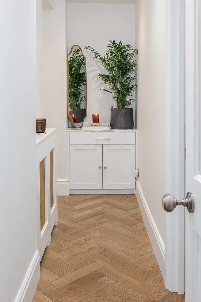 How incredible is this Transformation featuring Frozen Umber from our Deco Parquet collection?

Why not start your own transformation today by ordering free samples? Simply click the link to get started 👉 l8r.it/TLDK

#V4WoodFlooring #DesignIdeas #Design