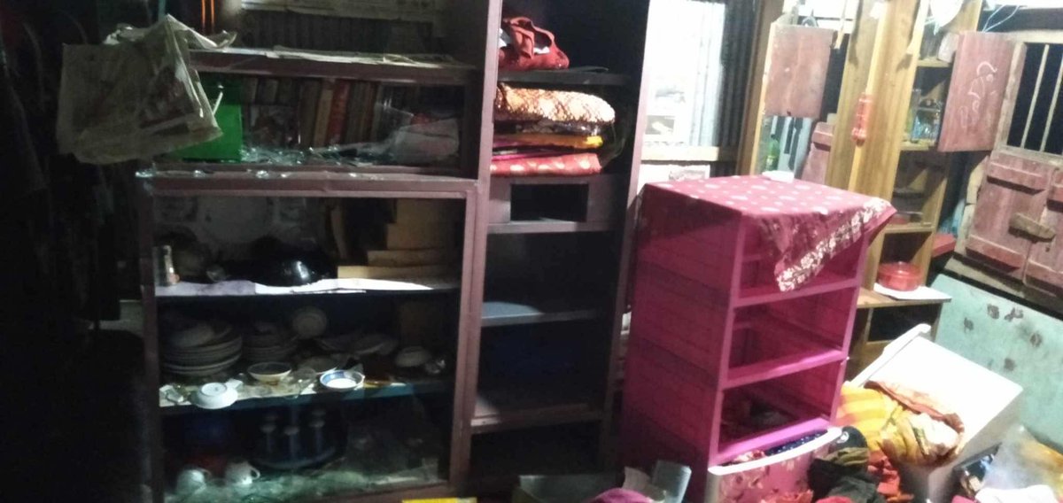 savehindus13's tweet photo. Houses of Hindus in Magura District, Sreepur Police Station, Nakol Union, Baralidah Village were vandalized and looted. 

 Time of attack - 10 o'clock tonight.
#SaveBangladeshiHindus 
#HindusAreNotSafeInBangladesh https://t.co/xk0OKBWeBW