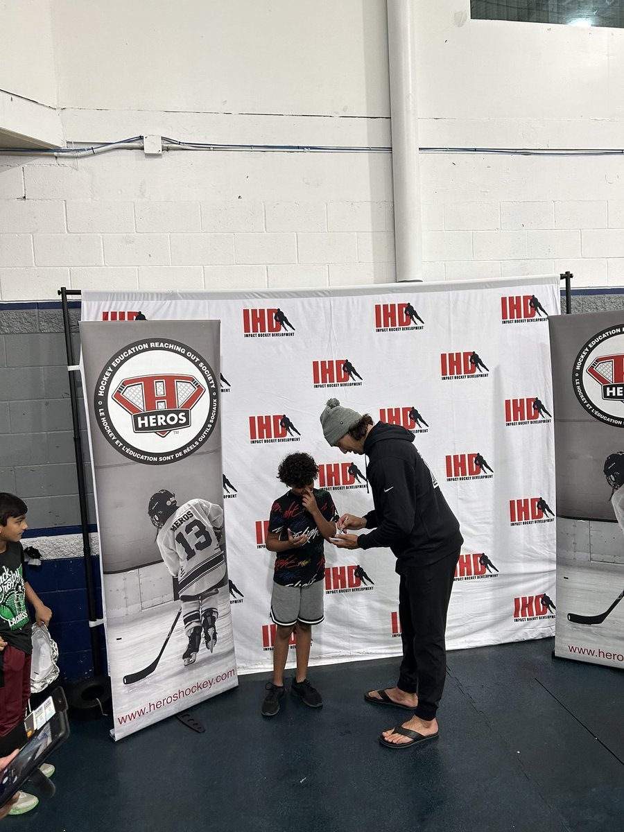 Brenden Dillon tweet media