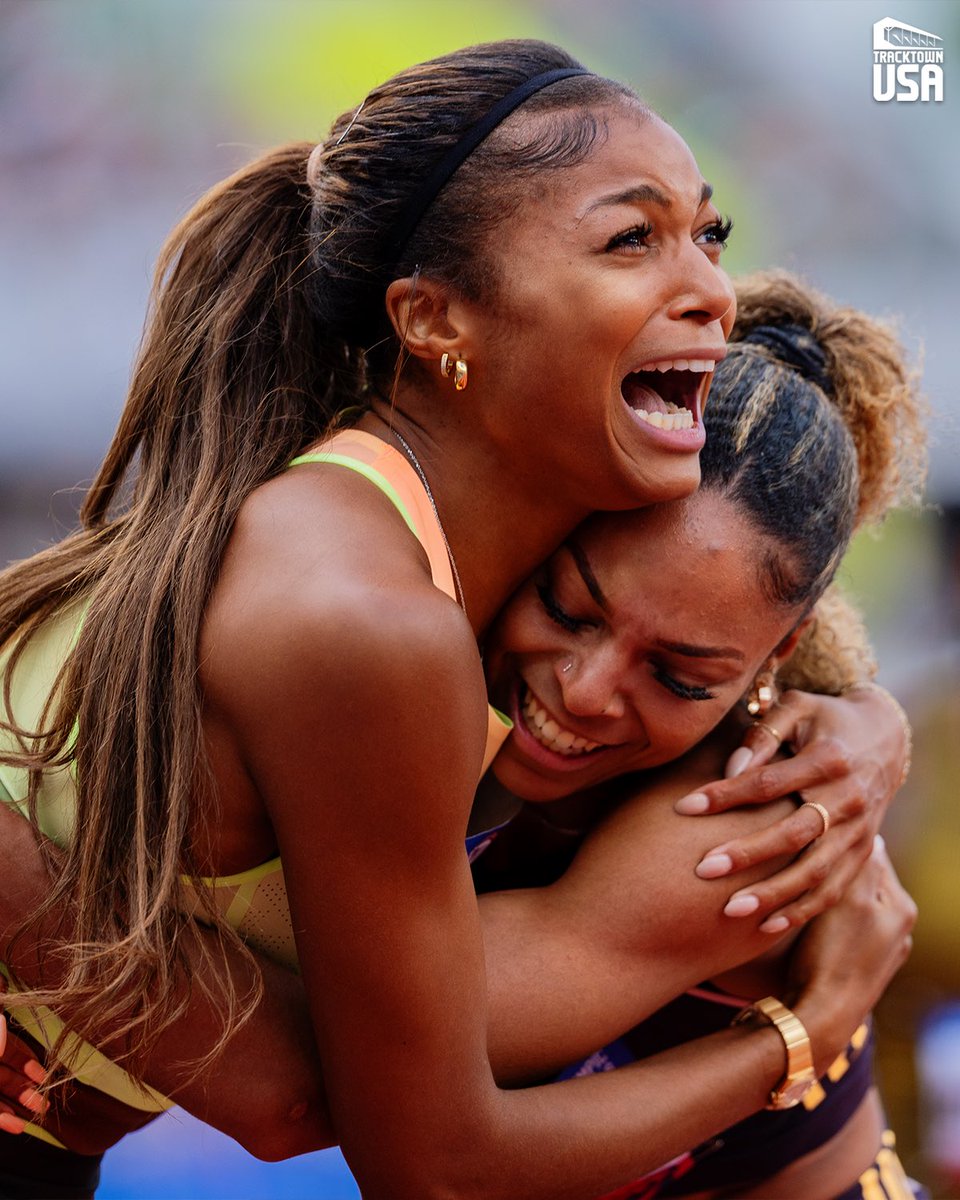 TrackTown USA (@tracktownusa) on Twitter photo GABBY THOMAS IS GOLDEN.
With a time of 21.83, <a href="/itsgabbyt/">Gabby Thomas</a> is your Olympic Champion in the women’s 200m 🇺🇸
#TrackTown24 x #ParisOlympics GABBY THOMAS IS GOLDEN.
With a time of 21.83, <a href="/itsgabbyt/">Gabby Thomas</a> is your Olympic Champion in the women’s 200m 🇺🇸
#TrackTown24 x #ParisOlympics