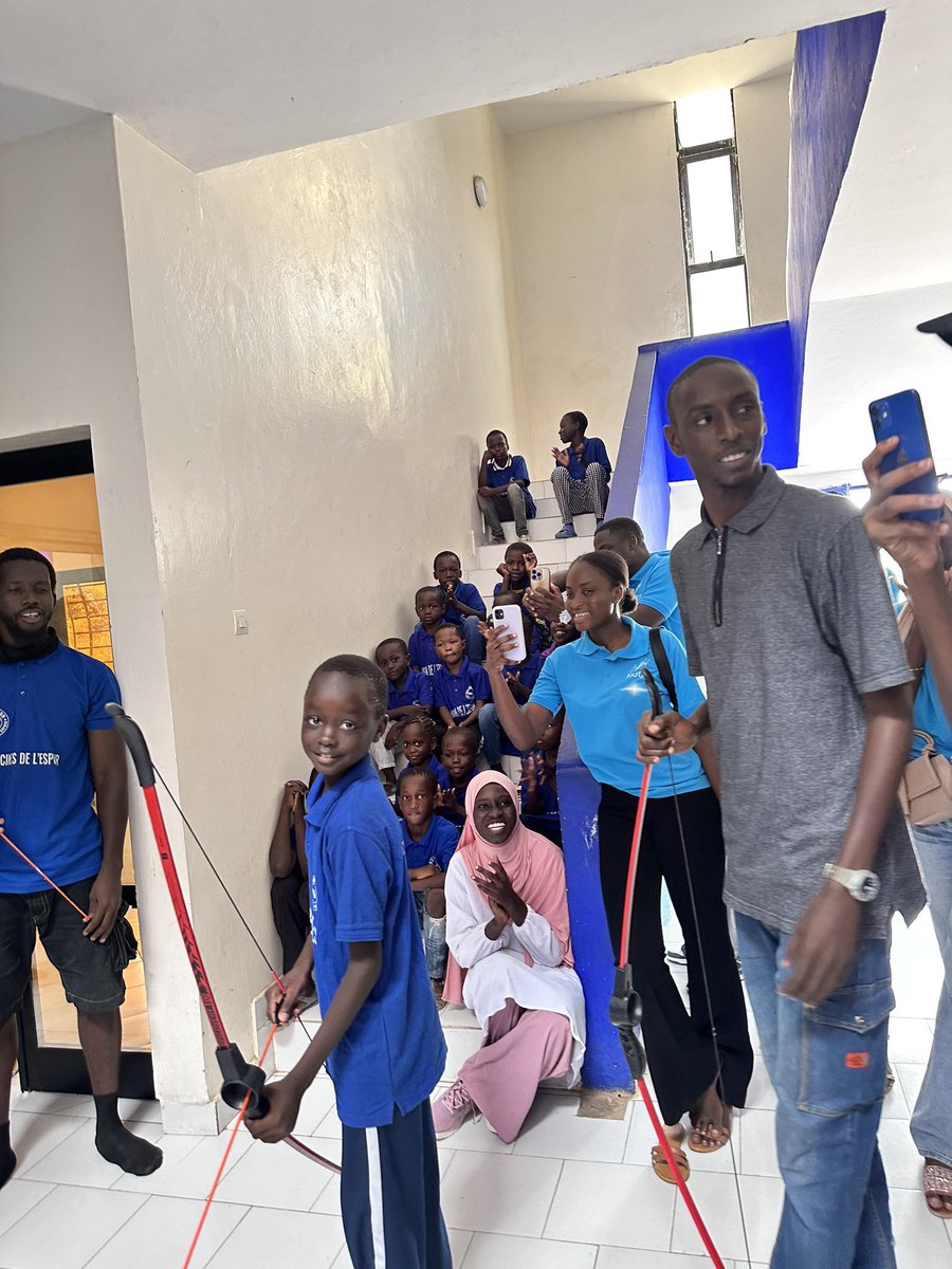 MAJ: Le Soleil est là! L’Association Nuur a rendue visite aux enfants de la maison de l’espoir. Une visite marquée par un lot important en dons. Ce fut une journée très spéciale pour les enfants et l’association Nuur. Merci pour le Geste! Travailler sans répit pour un lendemain