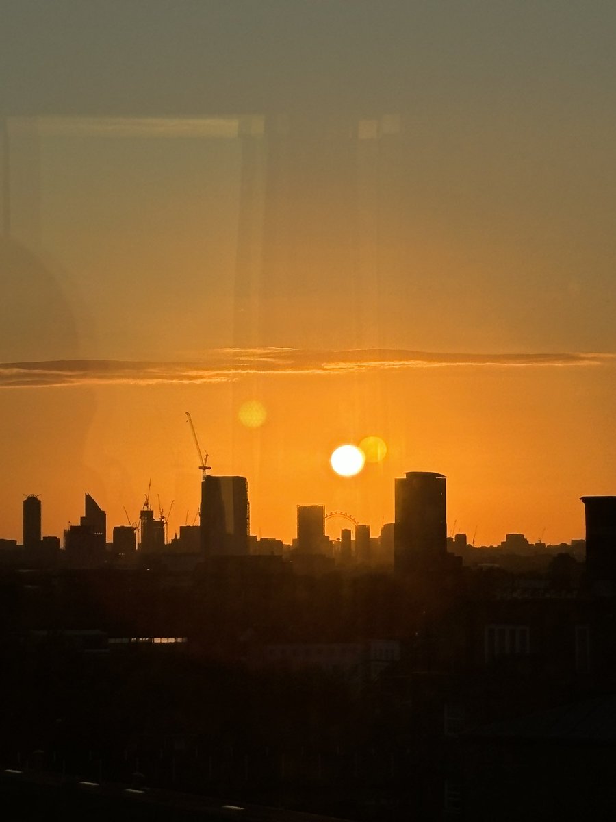 Hamble Point tweet media