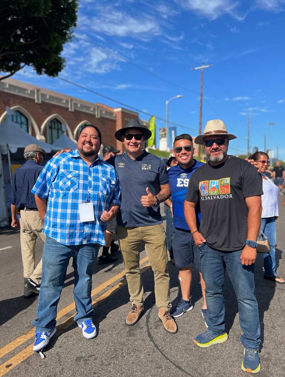 6 de Agosto | Día de El Salvadoreño en Estados Unidos 🇺🇸🇸🇻

#ElSalvador #USA #Diaspora #Balbination #InmigranteComoTu