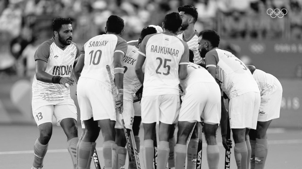 DarshinaS's tweet photo. You played your hearts out, and even though we may not win gold this time, you'll always be gold to us.❤️
#INDvGER
#Olympic2024 https://t.co/UvgfBtyOBC