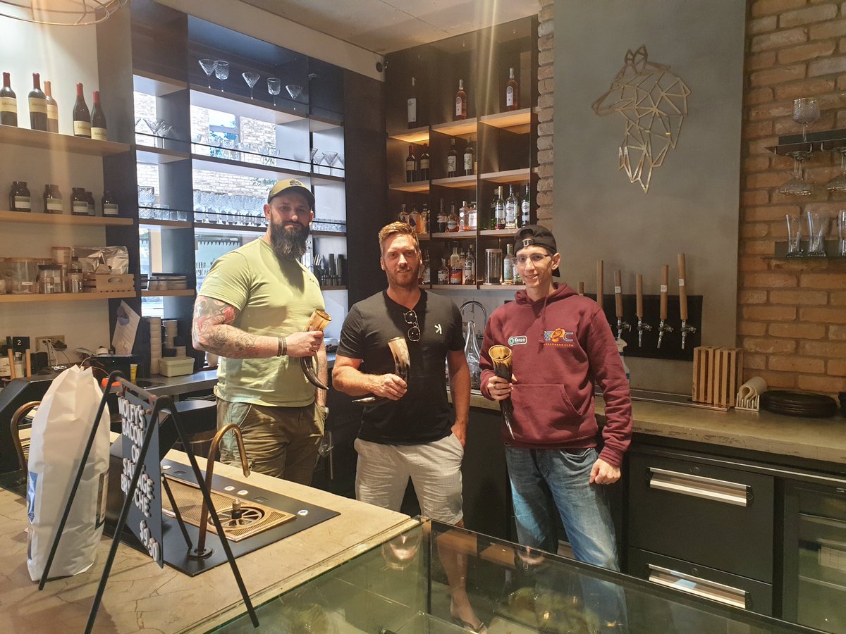 Chris_Hutch7's tweet image. I’m proud to say we have a new merchant accepting $KAS as payment.

You can now spend your $KAS at @WolfysBar in London! 

My first purchase was 4 beers in Viking horns using $KAS 🔥

#Kaspa is changing the global financial world one bar at a time 🍻

$KAS #Kaspa