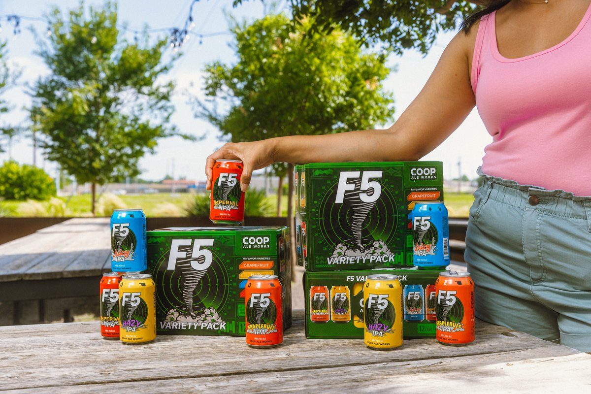 COOPAleWorks's tweet image. Have you tried our #F5IPA Variety Pack yet?! This thirst-inducing India Pale Ale line-up features some new spins on an old favorite! 🌪

With tantalizing flavors that include Grapefruit, Hazy, Juicy and Imperial, this #COOPAleWorks classic just got even better. There's something…