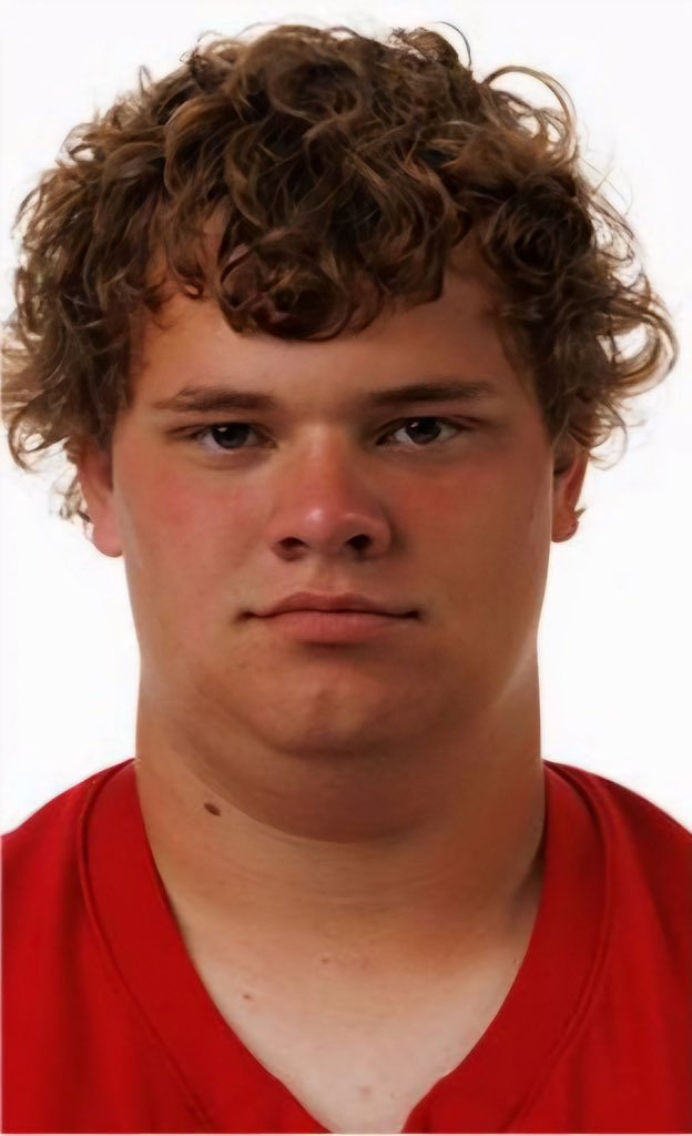 Brayden Bury 
Central College, Offensive Tackle 2023-2027