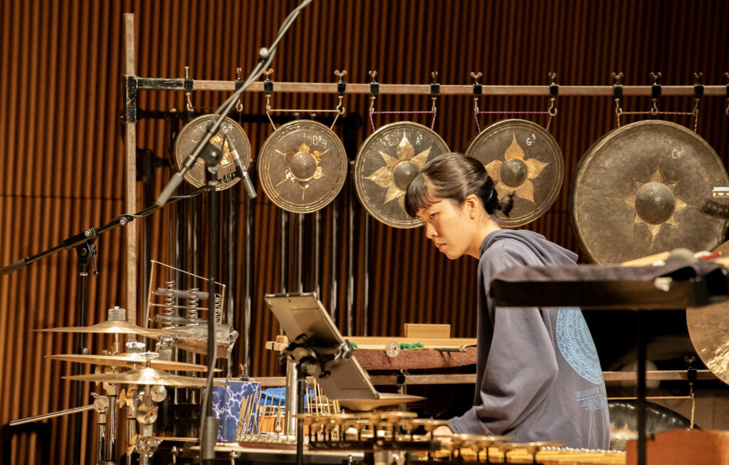 ClassicalComm's tweet image. In my latest piece for @classical_voice, I wrote about the upcoming @timespans_fest  Festival Aug 10-24.  Right as the summer series are coming to an end, this festival brings a fantastic line-up of contemporary music to the city. (📸by Thomas Fichter)

classicalvoiceamerica.org/2024/08/02/rel…