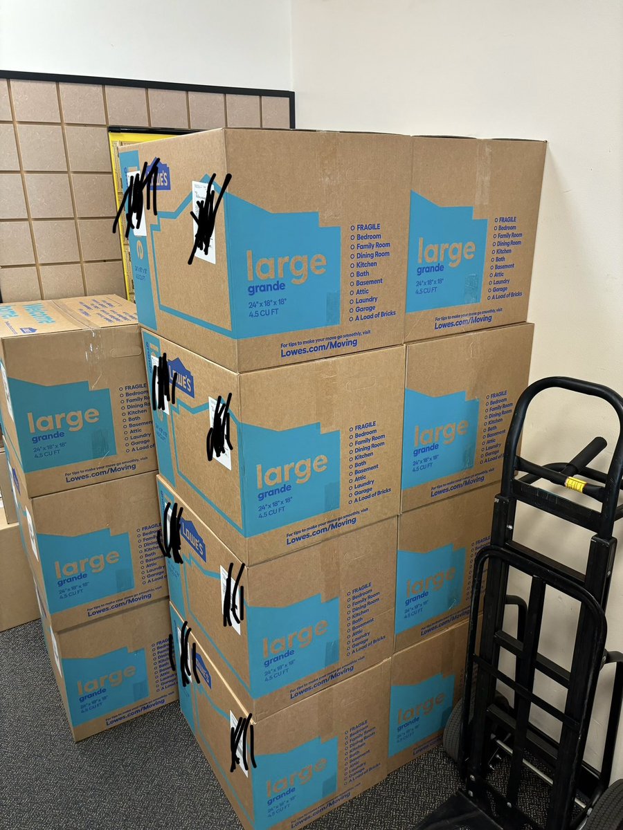 Forgot to post yesterday, but I had 11 large boxes out the door totaling 396 units.