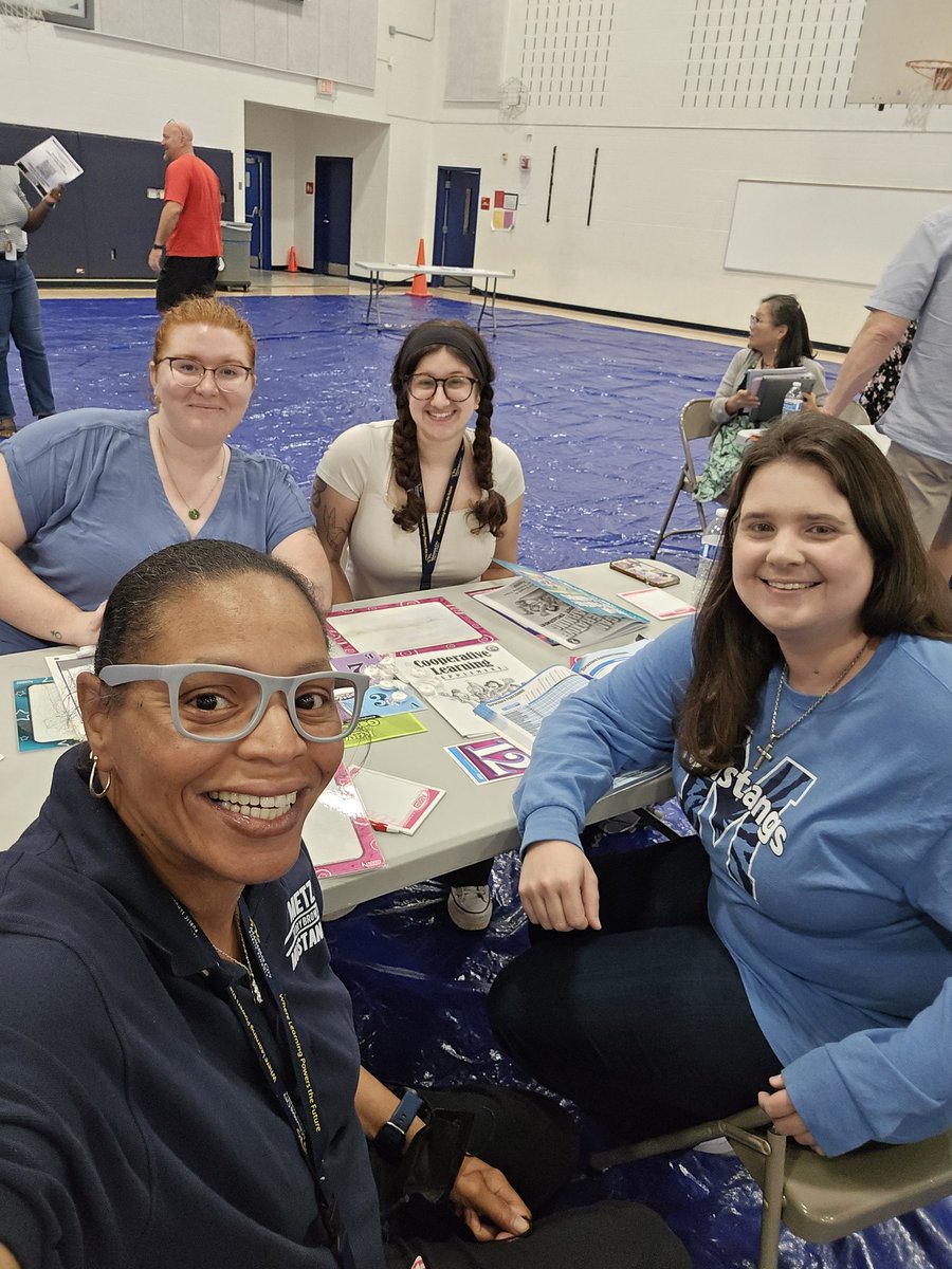 EdLeaderSIB's tweet photo. Day 2 of @KaganOnline training I had the pleasure of working with a wonderful group of Mustang staff! Ready to activate these strategies with my Jordan 1s.
#ThinkPairShare
#LetsGoForTheGold #BetOnMetz https://t.co/QHEEdLrtVt
