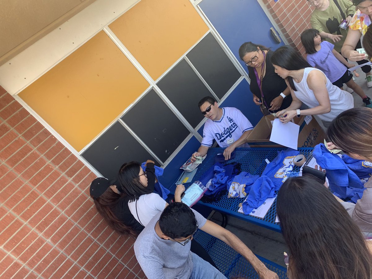 TK-K Welcome Orientation Meeting: getting ready for tomorrow’s first Day of School. PTO &amp; TK-K team welcomes our little Mustangs!