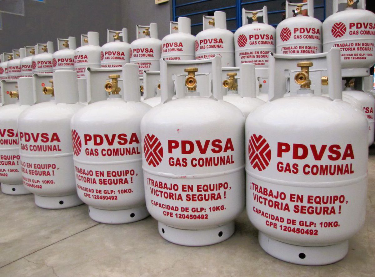 200 familias del municipio Cristóbal Rojas del estado Miranda, recibieron una dotación de cilindros nuevos de gas,  como parte de las solicitudes realizadas a través de la aplicación VenApp, en coordinación con el equipo de PDVSA Gas.

 #ChaoWhatsApp