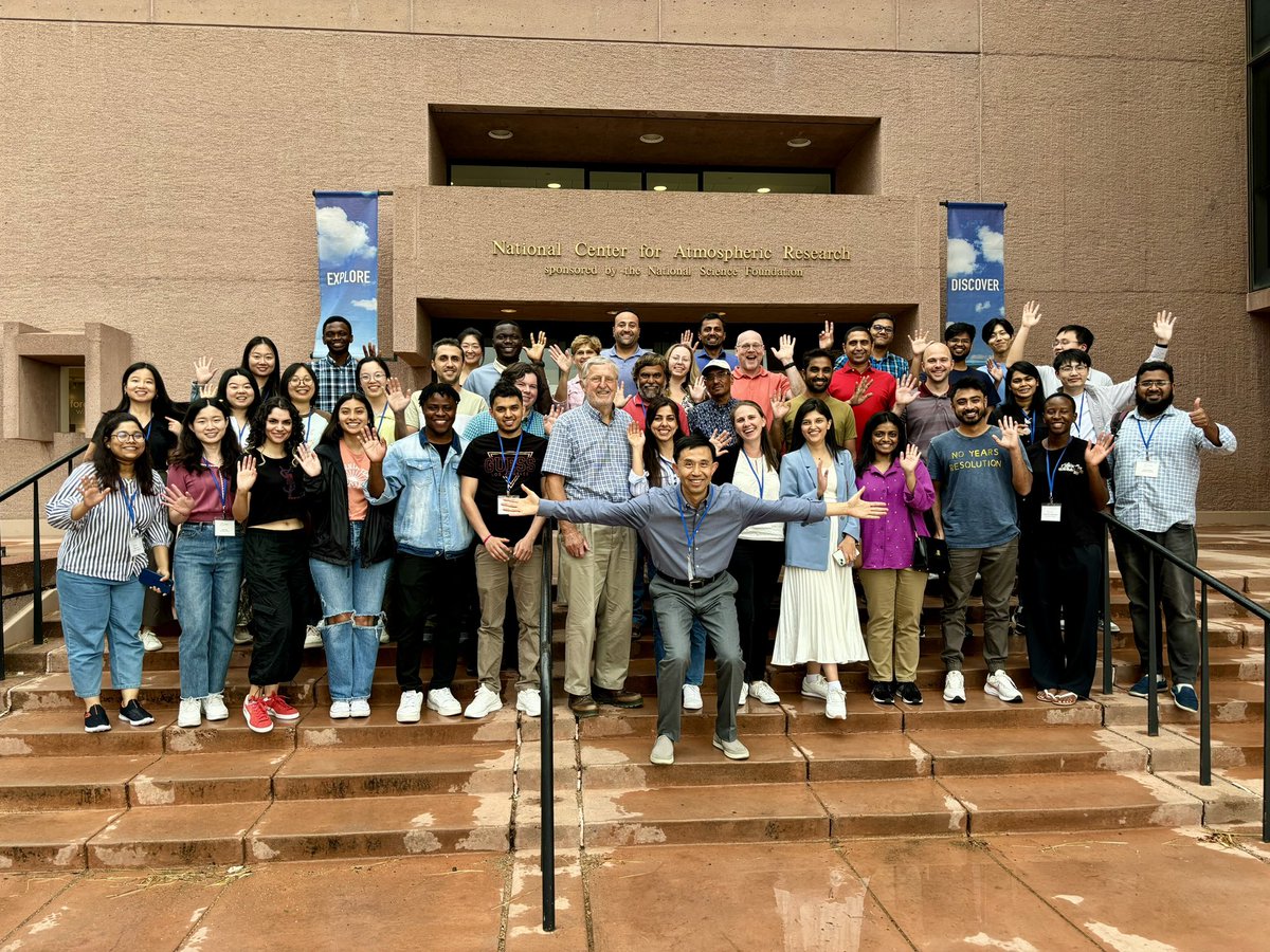 Having tremendous fun with amazing participants of <a href="/NSFiGUIDE/">I-GUIDE</a> Summer School to explore how to leverage #AI for #Environmental #Sustainability. i-guide.io/summer-school/…