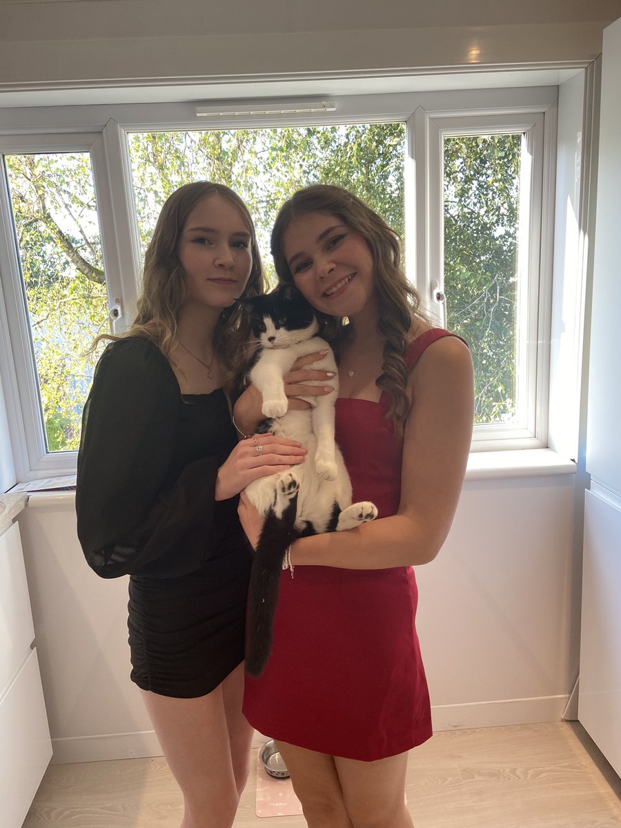 Super proud of my 2 girls for working hard at school and achieving great results. Two beautiful girls inside and out 💕 #YoungCarers #Love