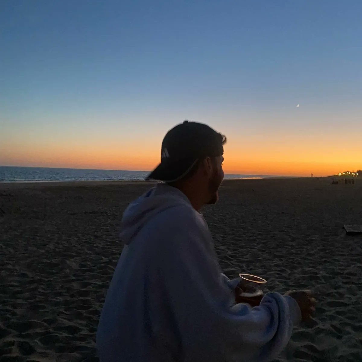 Angelrota7's tweet image. favorite crime