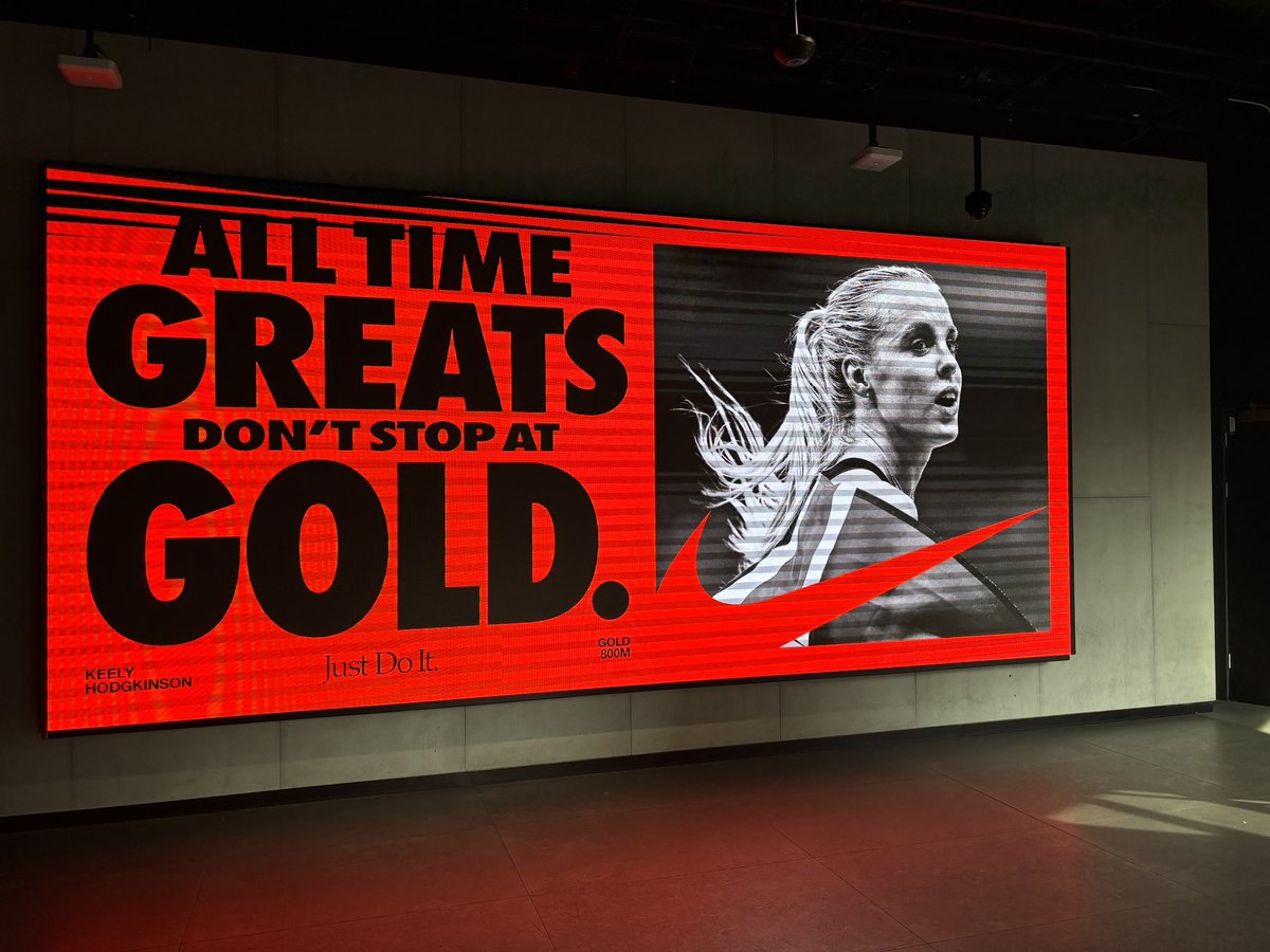 jojack2309's tweet photo. @JennyMeadows800 @keelyhodgkinson @Faster_feet Loved seeing this in the  @Nike  Oxford Street store today! Amazing performance last night. Well done to Keely and her fantastic team around her 🙌🏼 🥇 https://t.co/QrWixHUzgU