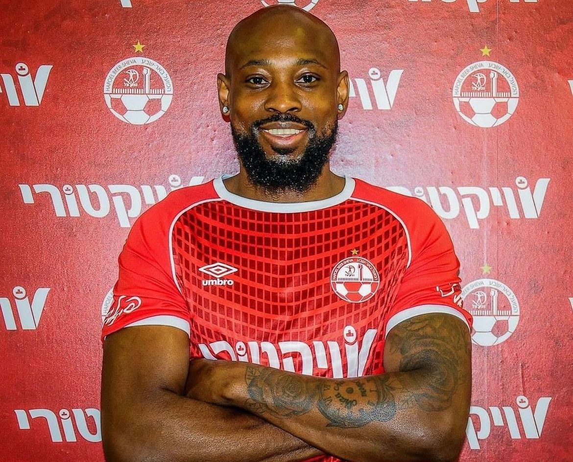 bs3chat's tweet photo. 🇨🇲| Paul Arnold Garita ➡️ Hapoel Beer-Shava FC

Striker Garita will play his football in Israel next season, after departing Al-Faisaly in Saudi Arabia.

#BristolCity https://t.co/d8pHNaepfW
