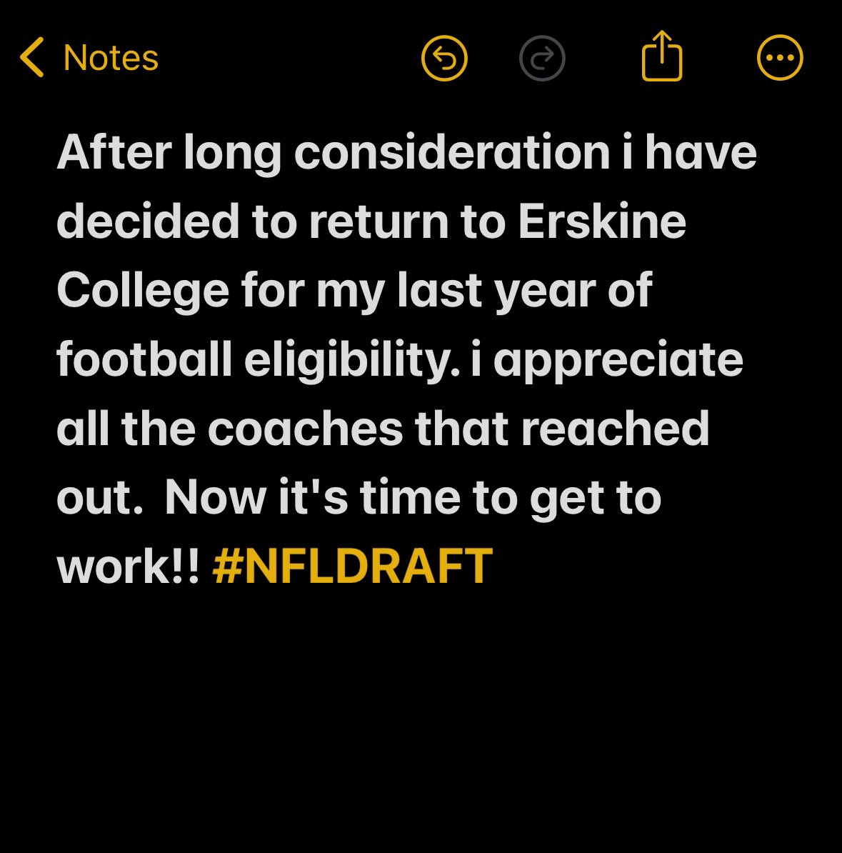 MoneyMiller23's tweet photo. Blessed to be in this position!! Time to go get it  and become better than ever. https://t.co/H6XFc2f7rU
